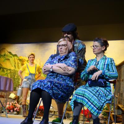 2019 Vier Fraue Und Ein Mann 24